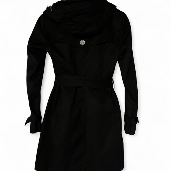 Authentic Burberry trench coat PRICE IS FIRM - Picture 2 of 5